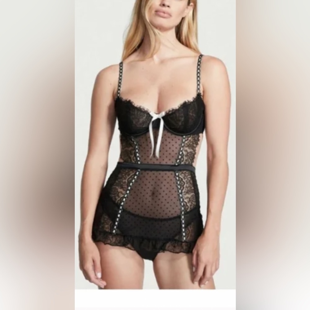 Victoria’s Secret Wicked Unlined Sheer Dotted Mesh Lace Apron, NWT